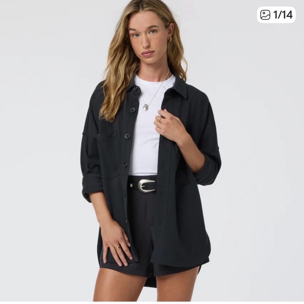 Vuori Women's Mackenzie Black Utility Shirt Jacket, M/L